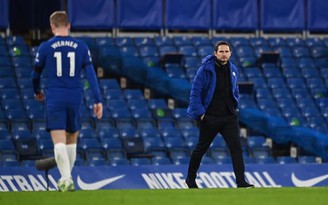 Frank Lampard phản bác những đề nghị 'tâng bốc' sau khi bị Chelsea sa thải