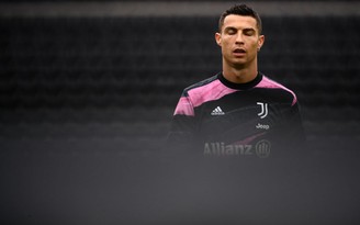 Cristiano Ronaldo hé lộ điểm đến mới, 'nói không' với Real Madrid, M.U hay Mỹ