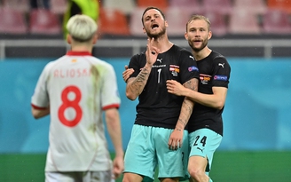 EURO 2020: UEFA điều tra ‘siêu quậy’ của tuyển Áo