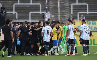 Vòng loại World Cup 2022: Tuyển Argentina triệu tập 3 tuyển thủ vừa bị Brazil đòi bắt
