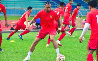 AFF Cup 2020: Các tuyển thủ Lào quyết có điểm trận mở màn trước Việt Nam