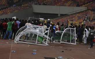 World Cup 2022: Xác định người thiệt mạng trong vụ bạo loạn vòng loại châu Phi