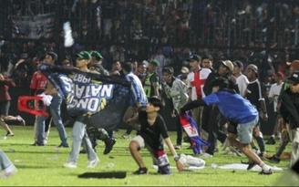 Tổng thống Indonesia lên tiếng về thảm kịch bóng đá nước nhà