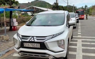 Thừa Thiên - Huế xử lý 17 xe ô tô và tài xế đưa người rời vùng dịch trái phép