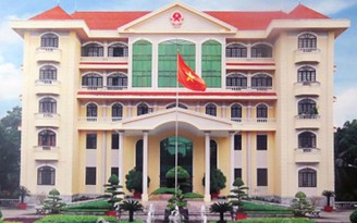Đề nghị kiểm điểm UBND tỉnh Ninh Bình ra quyết định nhầm gây thất thu ngân sách