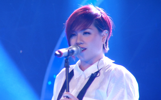 Chọn bài ‘phá giọng’, Vân Quỳnh tiếc nuối rời Vietnam Idol