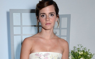 Emma Watson bị tố xài 'giờ dây thun', làm giá khi đi sự kiện