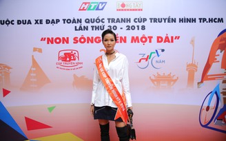 H'Hen Niê làm đại sứ cuộc đua xe đạp Cúp truyền hình TP.HCM