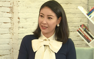 Hoa hậu Hà Kiều Anh: 'Tôi yêu năm 14 tuổi, 16 tuổi có nụ hôn đầu đời'