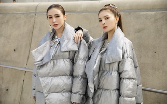 Kelly - Lilly Luta như chị em sinh đôi tại Seoul Fashion Week