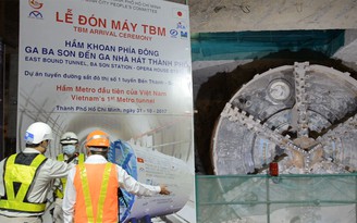 'Quái vật đào hầm' TBM đã chui ra khỏi đường hầm metro sau 6 tháng
