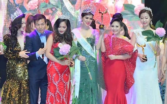 Bà mẹ 5 con đăng quang 'Queen Of Beauty World 2019'