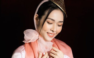 Diệp Bảo Ngọc mở màn 'Vietnam Junior Fashion Week'