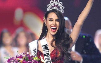 Hoa hậu Hoàn vũ Catriona Gray đến Việt Nam