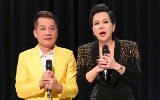 Việt Hương bật khóc tiết lộ lý do hỗ trợ nghệ sĩ Minh Nhí mở sân khấu