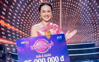 'Cô gái hát dân ca' Thái Chi đoạt á quân 'Người hát tình ca'