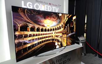 LG giới thiệu TV OLED 4K tự uốn cong