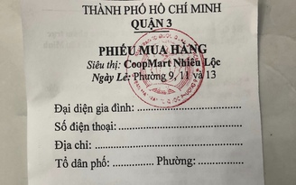 Người dân bất ngờ nhận phiếu mua hàng đi siêu thị theo ngày chẵn và lẻ