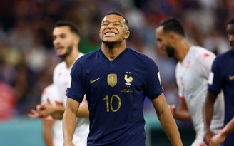 Bị VAR tước bàn thắng phút cuối, tuyển Pháp thua sốc trước Tunisia