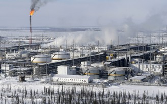 Phương Tây bắt đầu siết giá mua bán dầu Nga
