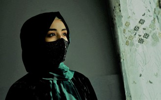 Nữ giảng viên kêu gọi 'đừng bỏ rơi phụ nữ Afghanistan' sau lệnh cấm mới của Taliban
