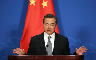 Ngoại trưởng Trung Quốc lớn tiếng cảnh báo Mỹ 'chớ gây chuyện'