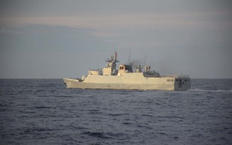 5 tàu chiến Trung Quốc qua vùng biển Philippines không thông báo