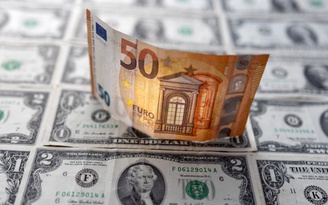 Đồng euro rớt giá