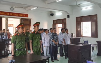 Nguyên Chủ tịch H.Đông Hòa bị tuyên phạt 12 năm tù