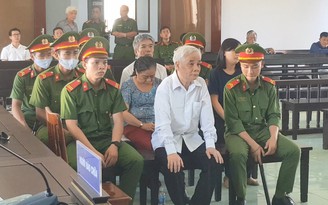 Vì sao nguyên Chánh án TAND tỉnh Phú Yên cùng các thuộc cấp được giảm án?