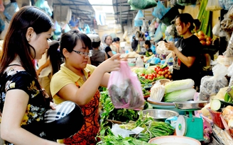 Phụ nữ vẫn lép vế, chịu thiệt trong cơ hội việc làm