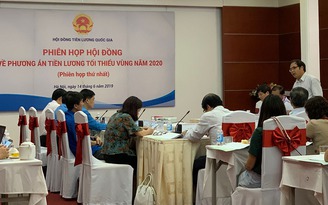 Đề xuất mức lương tối thiểu vùng năm 2020 giữa các bên còn chênh nhau khá lớn