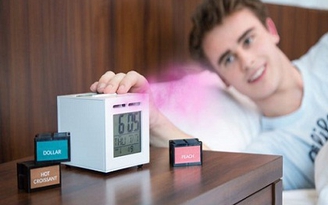 Đồng hồ báo thức bằng mùi… tiền