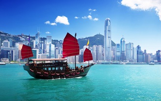 Hồng Kông củng cố vị thế kinh tế nhờ biến động từ Trung Quốc