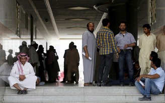 Doanh nghiệp Ả Rập Xê Út sa thải 50.000 nhân công