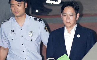'Thái tử' Samsung đối mặt 12 năm tù giam