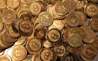 Vốn hóa bitcoin vượt mặt nhiều tỉ phú, doanh nghiệp, nền kinh tế