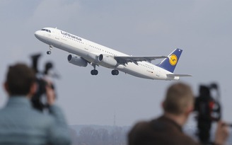 Đức hủy 800 chuyến bay vì nhân viên đình công