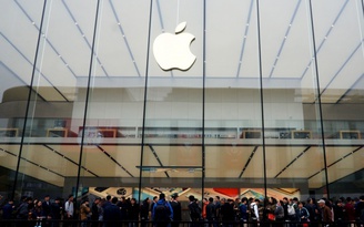 Apple nhích gần đến ngưỡng nghìn tỉ đô
