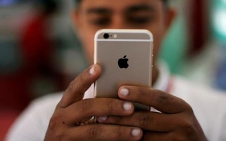 Apple liên tiếp bị hạ đánh giá vì doanh số iPhone yếu