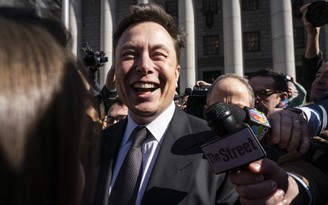 Elon Musk tự tin Tesla thành hãng 500 tỉ USD nhờ xe tự lái