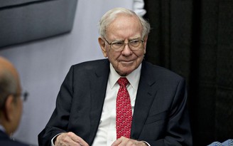 Nhà sáng lập tiền mã hóa trả 4,5 triệu USD để dùng bữa với tỉ phú Warren Buffett
