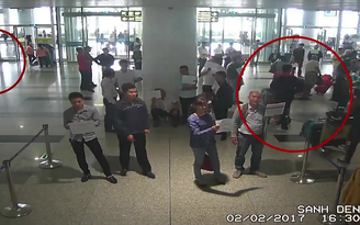 Luật sư trình clip Đoàn Thị Hương diễn tập ở sân bay Nội Bài