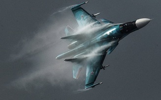 Hai tiêm kích Su-34 của Nga đâm nhau trên biển