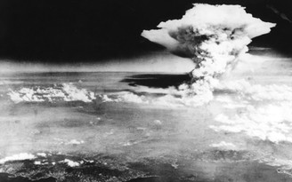 Mạng xã hội lan truyền clip Nhật Bản bị dọa ném bom nguyên tử