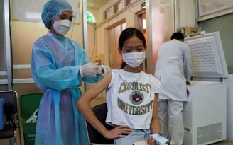 Campuchia tiêm vắc xin Covid-19 vượt chỉ tiêu 100% cho trẻ em