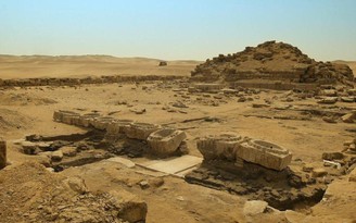 Khai quật đền mặt trời của pharaoh Ai Cập đã mất tích hàng ngàn năm