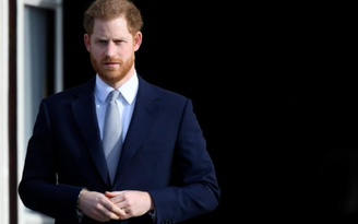 Hoàng tử Harry nói sẽ kiện London nếu không được bảo vệ tại Anh