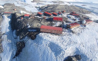 Nam Cực đang hứng chịu điều đáng lẽ không thể xảy ra