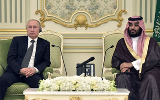 Ả Rập Xê Út thu mua dầu Nga, tăng xuất khẩu dầu thô ra thế giới